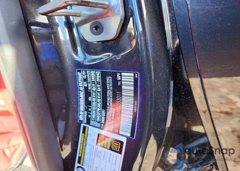 2022 Mercedes-Benz Glc 300 4Matic z USA, uszkodzony, nr VIN W1N0G8EB4NV353011